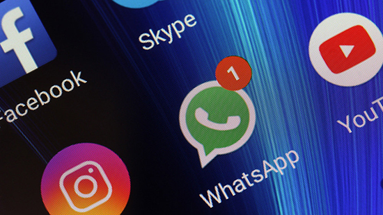 Как быстро перейти и посмотреть начало переписки в WhatsApp